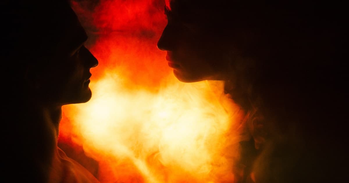 Twin Flame vs Soulmate: Key Differences